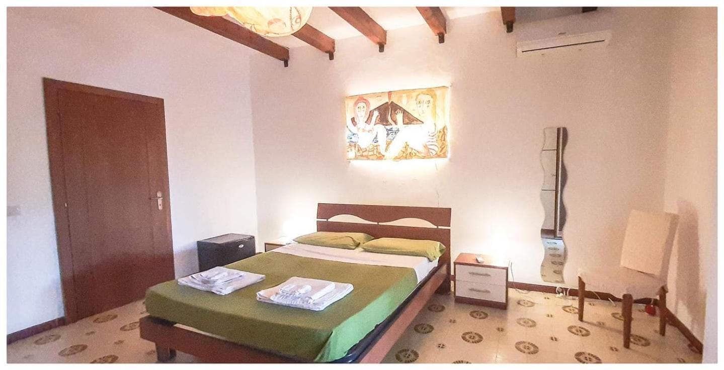 Villa Il Glicine Vulcano  Buitenkant foto