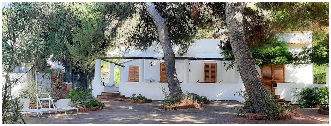 Villa Il Glicine Vulcano  Buitenkant foto