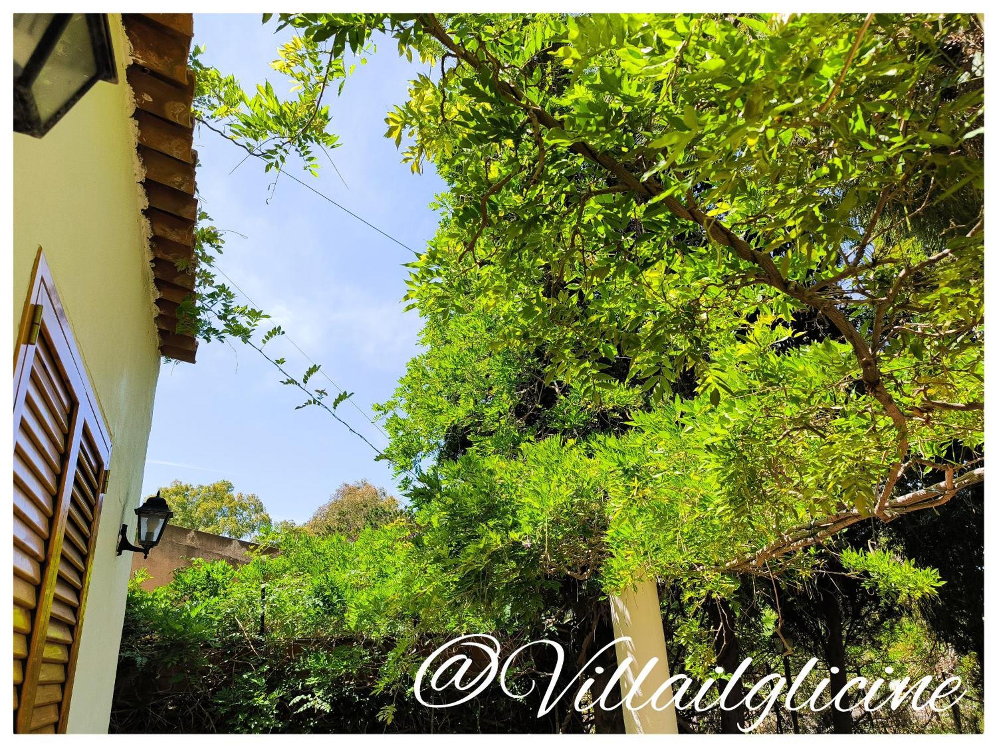 Villa Il Glicine Vulcano  Buitenkant foto